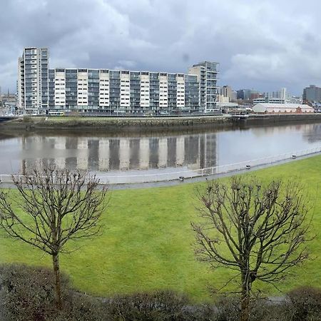 River View Apartment Glasgow Exterior foto
