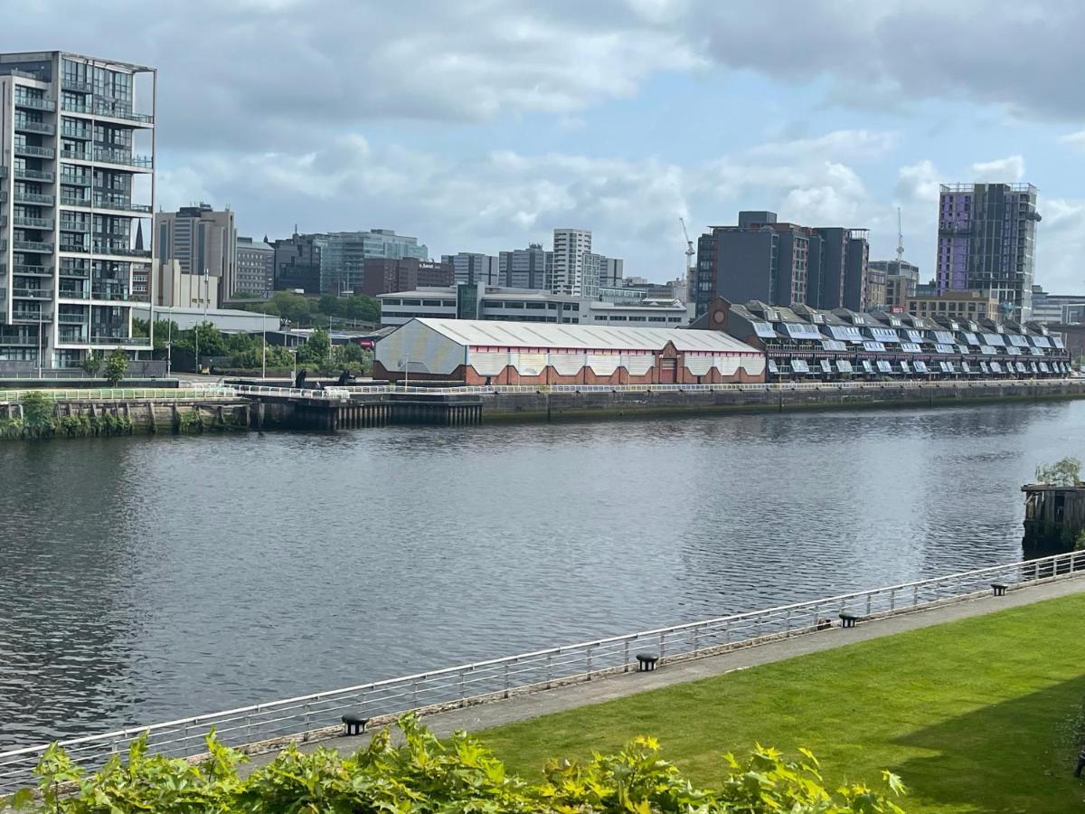 River View Apartment Glasgow Exterior foto